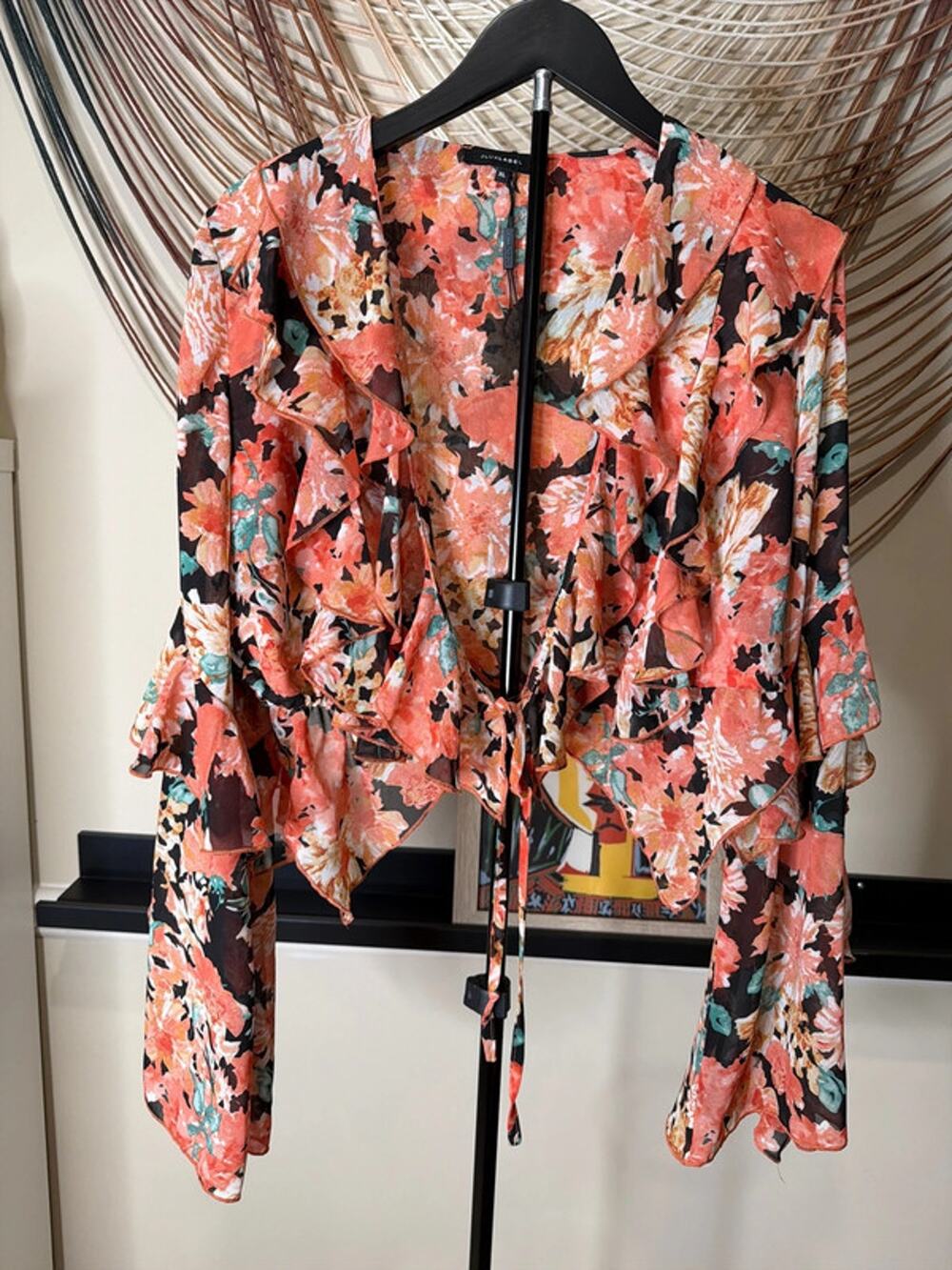 Jluxlabel NWOT floral shrug, ruffle XL 3346